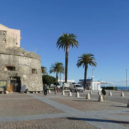 Locazione Turistica Terrazzo Vicino Al Mare *