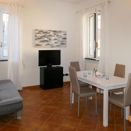 Apartment Locazione Turistica Terrazzo Vicino Al Mare *